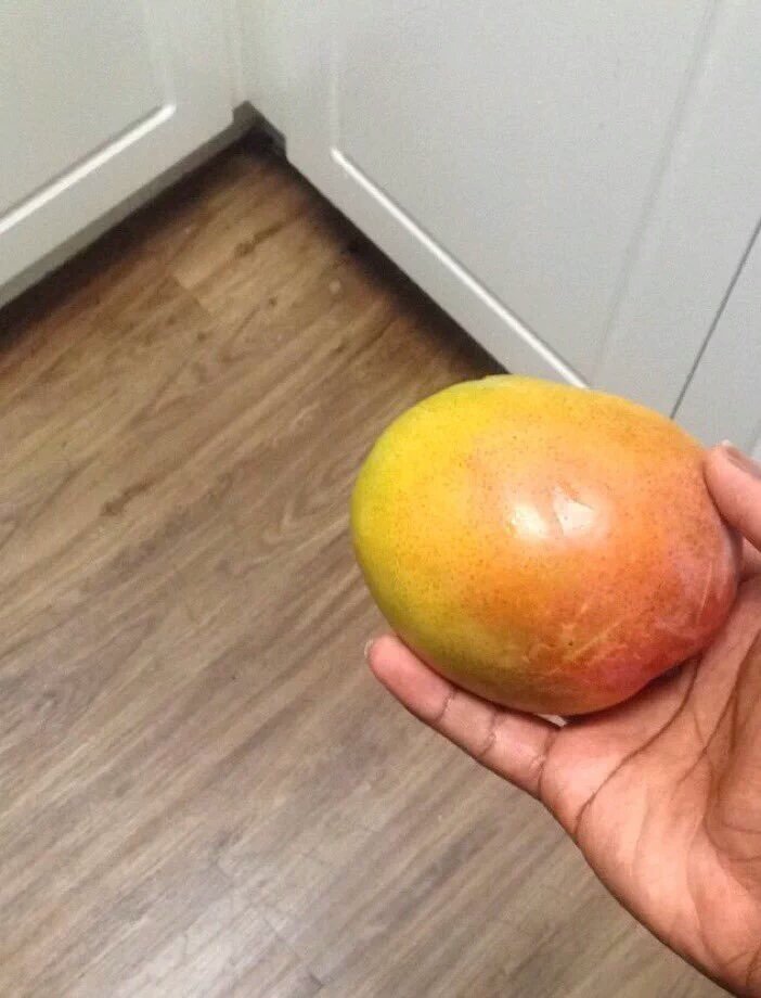SweetAngel_33's tweet photo. If your boyfriend isn't treating you right, let that https://t.co/yK69XgScc2