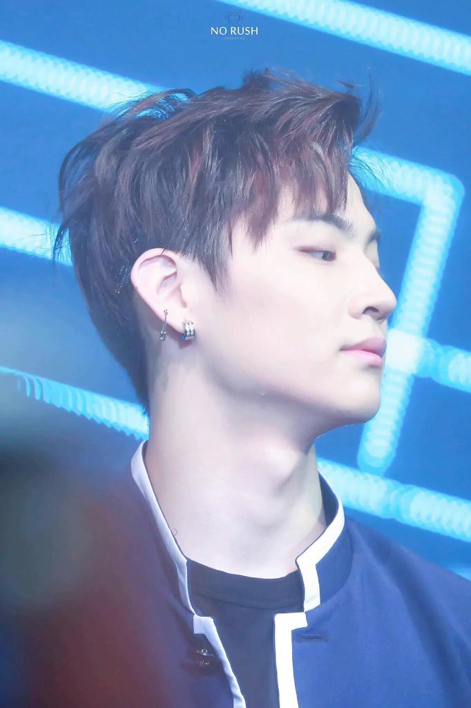 BABAXYBam's tweet photo. คนดีของผม > < https://t.co/b8t8LjpNQz