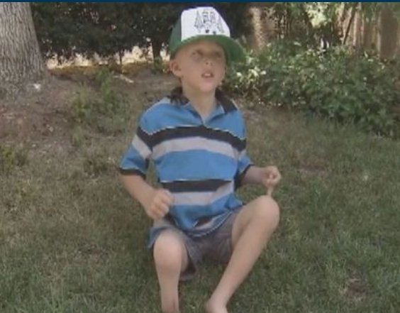 FOX29philly's tweet photo. Toddler's prosthetic leg stolen while visiting beach in California. https://t.co/cZh0nF3RRO https://t.co/DxbD63PanD
