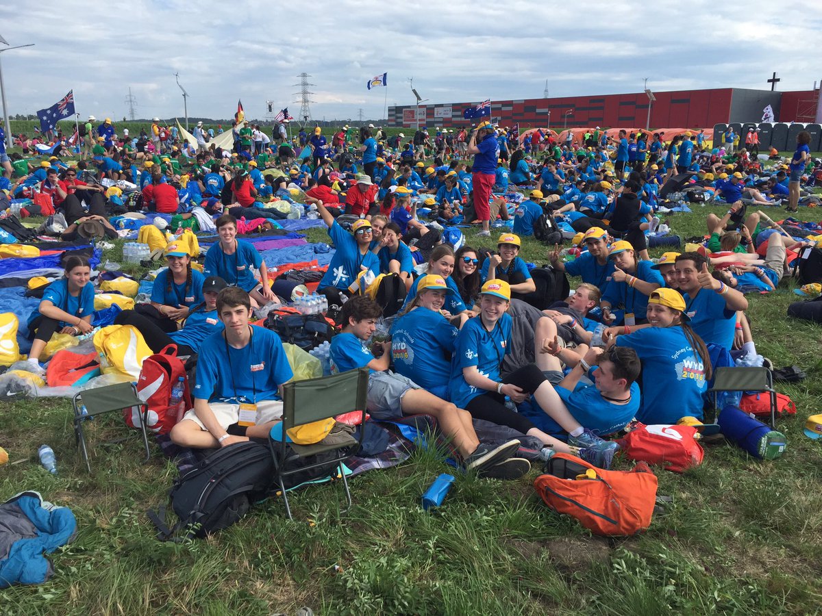 WYD_B17's tweet photo. We have arrived at #CampusMisericordiae for the @wyd_en #Krakow2016 #Vigil @SydCathSchools https://t.co/YhhqOVM8Ve