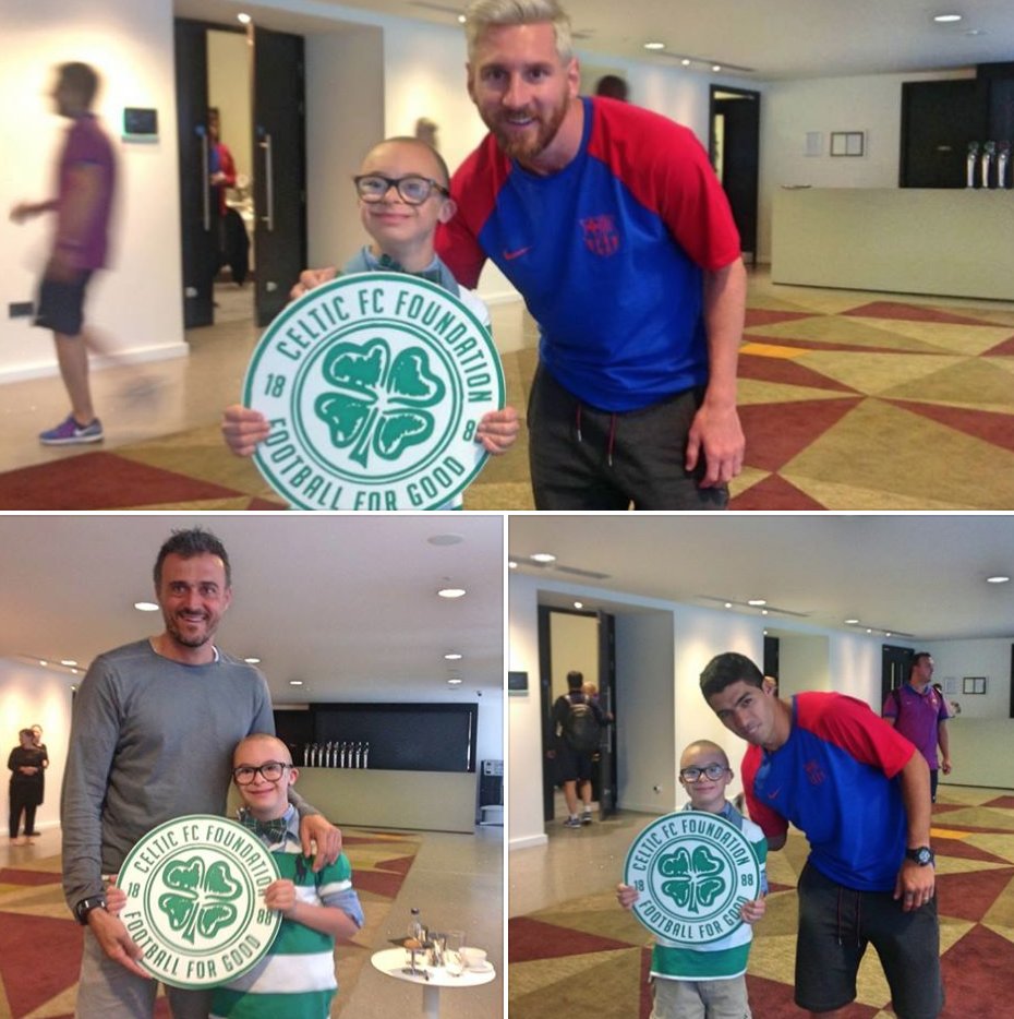 BeWarmers's tweet photo. BRILLIANT: When @celticfc's MEGAFAN Jay Beattie met @FCBarcelona... https://t.co/hFBe3uyiRB
