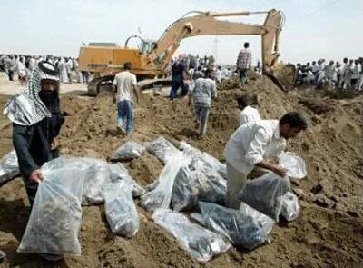 sk19732013's tweet photo. ايها العالم الاعور بهكذا صورة اخرجنا ابنائنا الذين دفنهم البعث وهم احياء فاللعنه على البعث  #شعبنا_يهزم_الخرافة https://t.co/hMZLOTq2dU