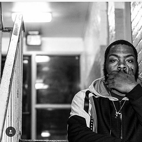 BigHomie_Shaunn's tweet photo. Shit Not Sitting Right With Me At All Slim, 💔😭😢👼 #RIPUncleED😥 https://t.co/0ZNuOLGy9S