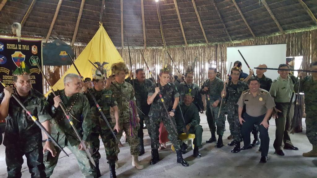 Baragan Shell Agregados militares y policiales acreditados en el #Ecuador visitan ...