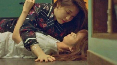 roses_n_taeyeon's tweet photo. เพิ่งเริ่มดูตอนแรกนี่ควรข้ามไปอีพี3อีพี4เลยดีมั้ยยโอ้ยยยดีงามมมม😂👭😍💕
ใครมีซับไทยกรุณาปามาทางนี้ทีค่ะ🙇🙇🙏🙏
#AgeOfYouth https://t.co/ZJoH2C5nhZ