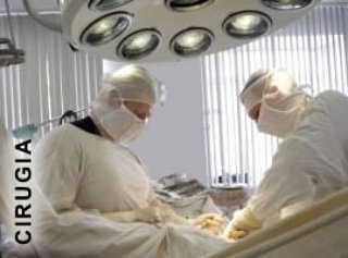 Somos especialistas en cirugía oral. Visítanos en Avda de Andalucía 86 #TORREDELMAR #MÁLAGA