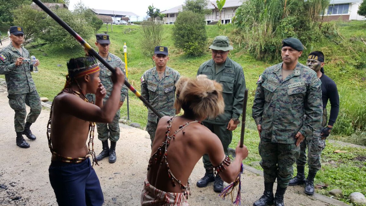 Baragan Shell Agregados militares y policiales acreditados en el #Ecuador visitan ...
