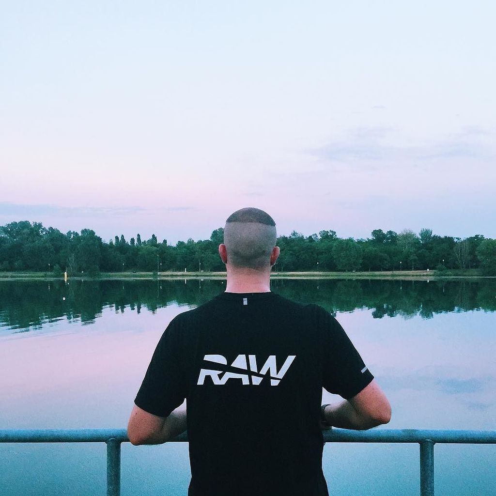 Lucael's tweet photo. Raw old boy at Idroscalo. Hair styling by @ramonatabita #RAWMLN https://t.co/rD69HNKY0F