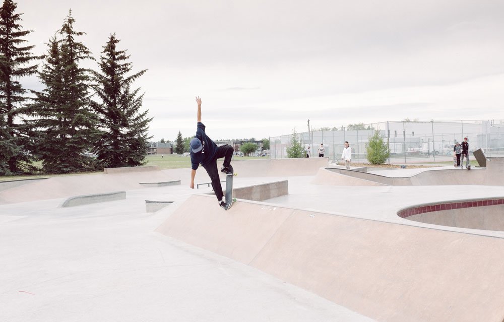AvenueMagazine's tweet photo. Our 12 best neighbourhoods of 2016. #besthoodsyyc https://t.co/u1A1r2Gd51 https://t.co/zMSksntelc