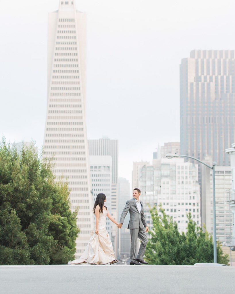 susieandwill's tweet photo. So much in love with all of Winnie and Kevin's wedding photos. San Francisco is one of the most beautiful cities ❤️ https://t.co/NofQGjxNAV