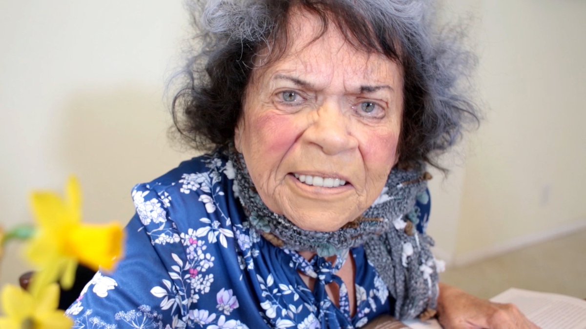 Crazy Grandma is back... & still hates list view calendars. #RoundIsBetter youtube.com/watch?v=IZ05IA… #FckThatListView