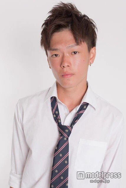 これなら俺でもいけそうｗ高校生イケメンコンテストの出場者が見るからに普通の人ｗｗｗ