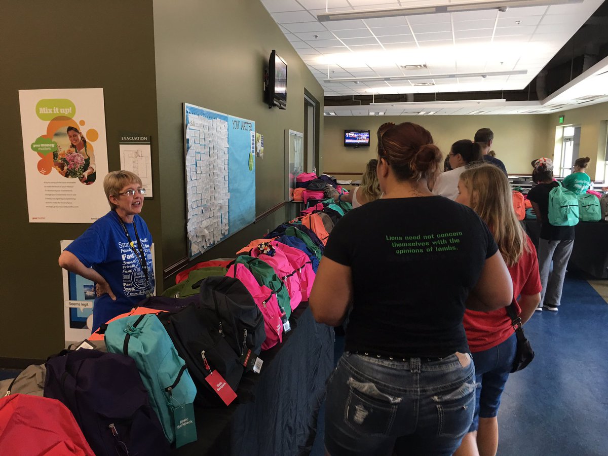 evv_cc's tweet photo. More of #backpack2016! C'mon out and see us! Treats for the kids and school supplies! @LisaKLuff @alysonwoodard https://t.co/sc0gb0TGbD