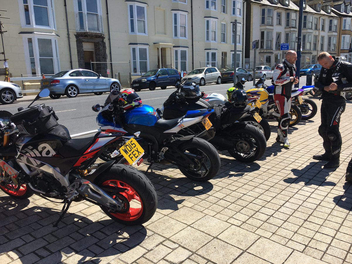 fman256's tweet image. Wales tour 2016 west coast scorchio with @DsSchofield Chad man &amp;amp; Stefan