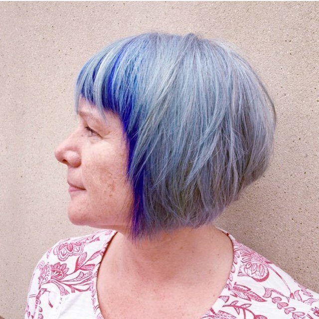 Blue-silver pop by Melissa (@shear_perfection12) at Bang Salon at the Verizon Center. #ban… ift.tt/2aGyao7