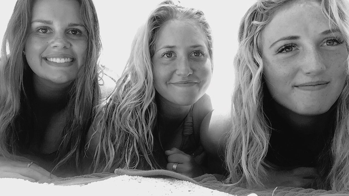 brooke_pehrson's tweet photo. I highly recommend going on a cruise with your best friends ⛴ https://t.co/rSJRQGGhaU