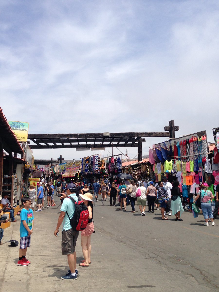 I highly recommend going on a cruise with your best friends ⛴