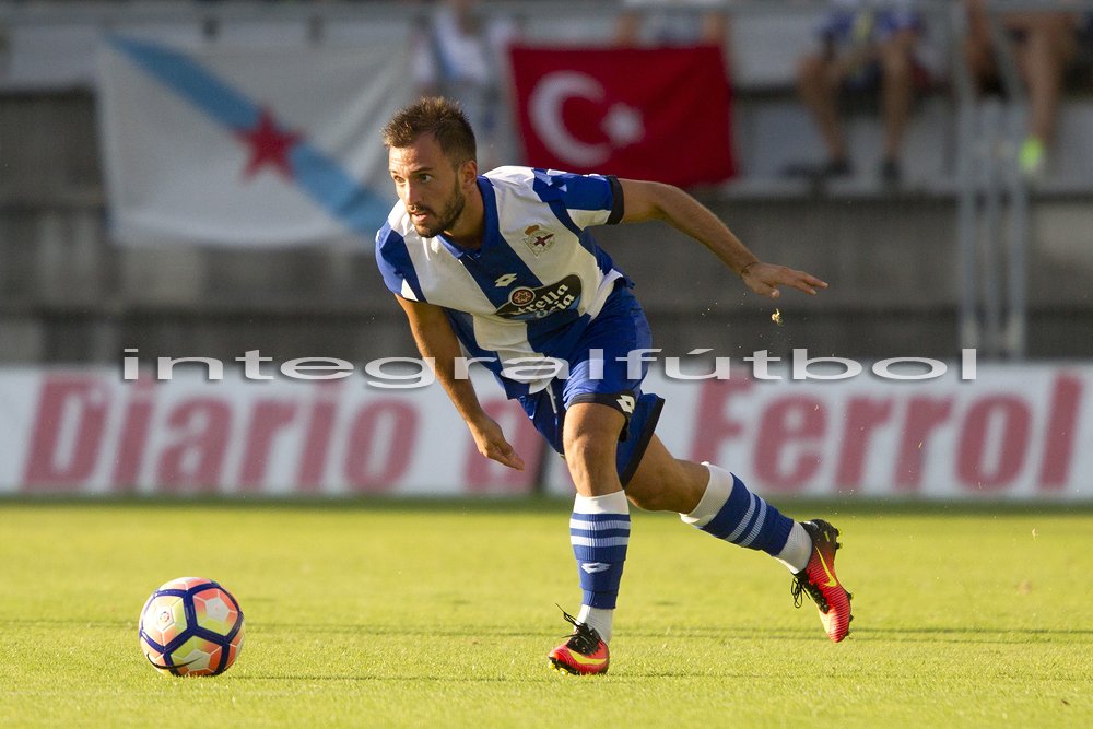 xosboedo's tweet photo. @emrecolak1010 @racingferrolsad  @RCDeportivo https://t.co/bm5hbr1a0a
