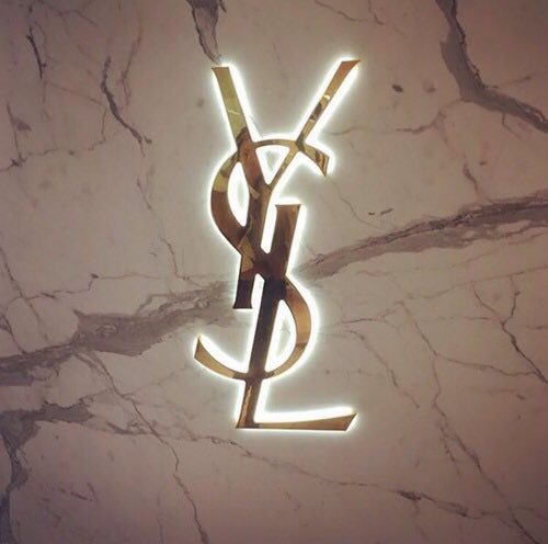 TheANNABABY's tweet photo. Yves Saint Laurent 
#pack #yvessaintlaurent #luxury #aesthetic https://t.co/wmM1JIwTmM