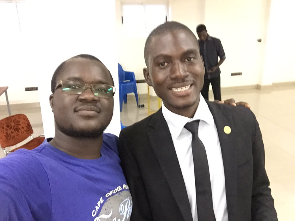 BertrandPare's tweet photo. #selfiTime #DataCampBF avec M. Data @MalickLingani https://t.co/WkaqCjm7uw