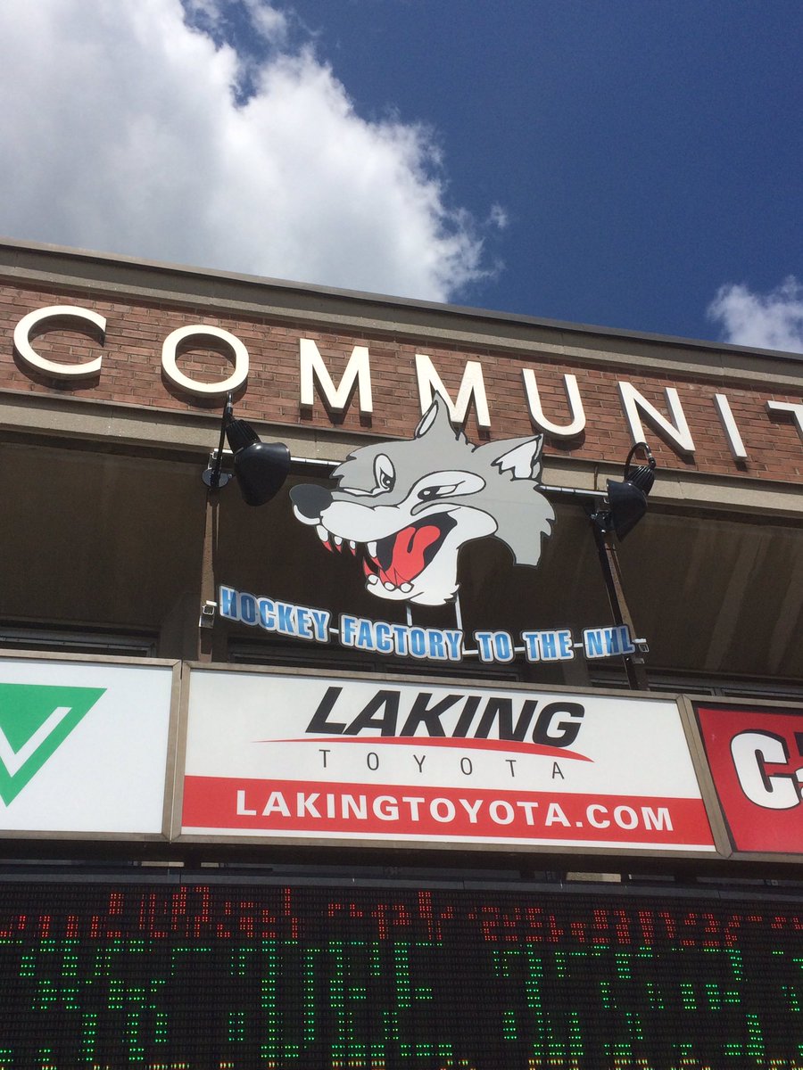 Here's hoping the Wolves' new owner is committed to reopening the factory. Production has been down for years 🏭🏒