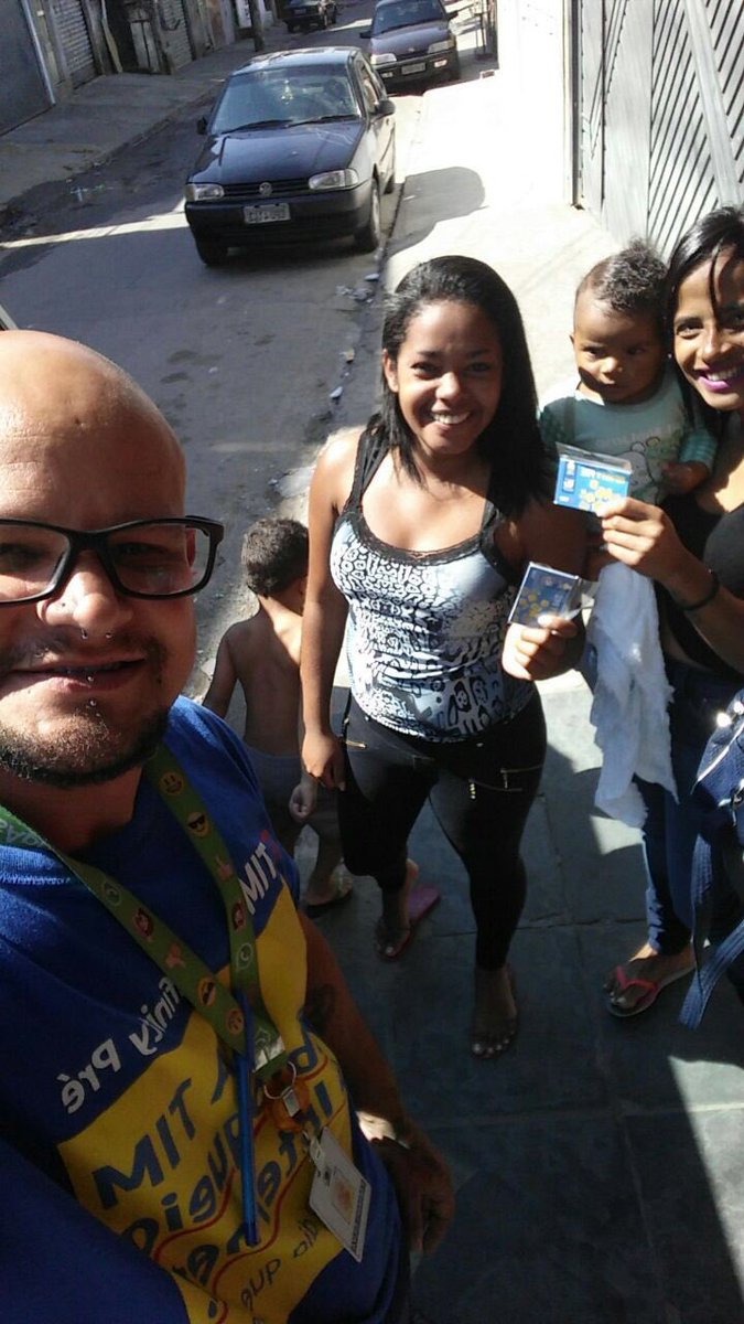 toledo_tim's tweet photo. Borá fechar o mês com chave de ouro!!! Capilaridade Recarga e chip ENTREGUE👊🏻👊🏻👊🏻 Borá entregar o gross👊🏻👊🏻👊🏻 https://t.co/U2i5xxBLJb