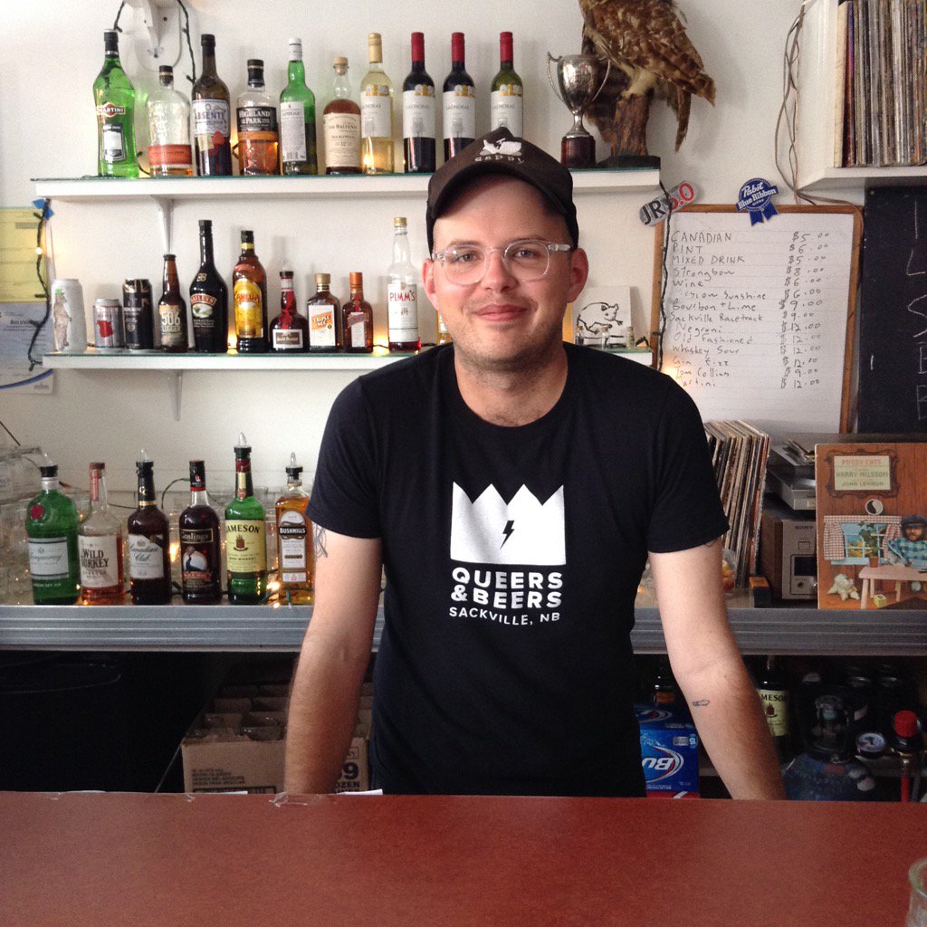 Celebrity bartender Scott Brown. #focused