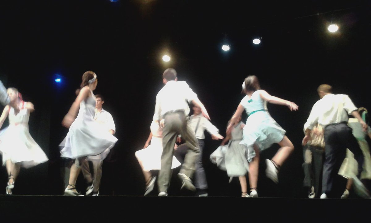 <a href="/EsbartManresa/">Esbart Manresà</a> al #DansaFolk de l' #AgrupaCornellà al <a href="/PcrCornella/">Patronat Cornellà</a> @CulturaCornella @QFerACornella <a href="/cornella20/">cornella2.0</a>