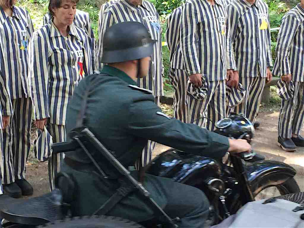 Piknik Militarny na Włodarzu (FOTO) zloty-pociag.com/piknik-militar…