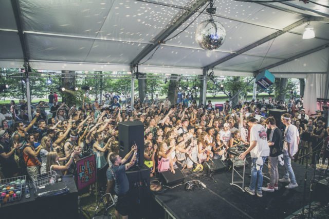 SPIN's tweet photo. .@LouisTheChild, @FrankTurner + more light up Day 2 at #Lolla's #ToyotaMusic Den https://t.co/nIU7qF0b2R https://t.co/GVWOHxemIc