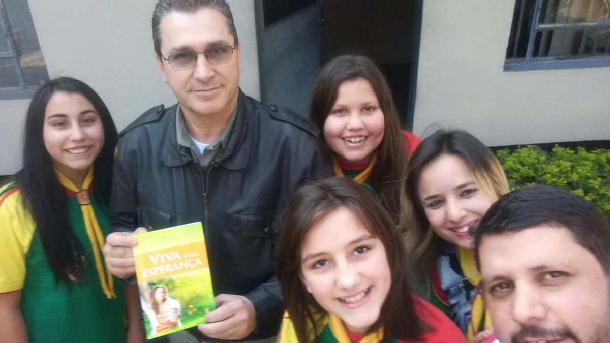 dbvaldebara's tweet photo. #selfiedodesafio #desafionline https://t.co/9k9GzjT4OO