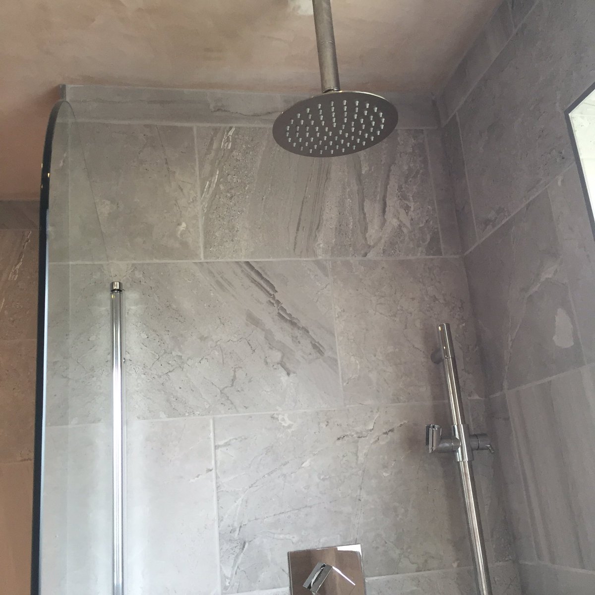 CD_Sherrin's tweet photo. #bathroom finshed https://t.co/Ku0D57KecW