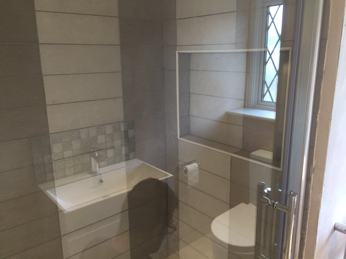 CD_Sherrin's tweet photo. #bathroom #cdsherrin.com https://t.co/HmpqmKtTUN
