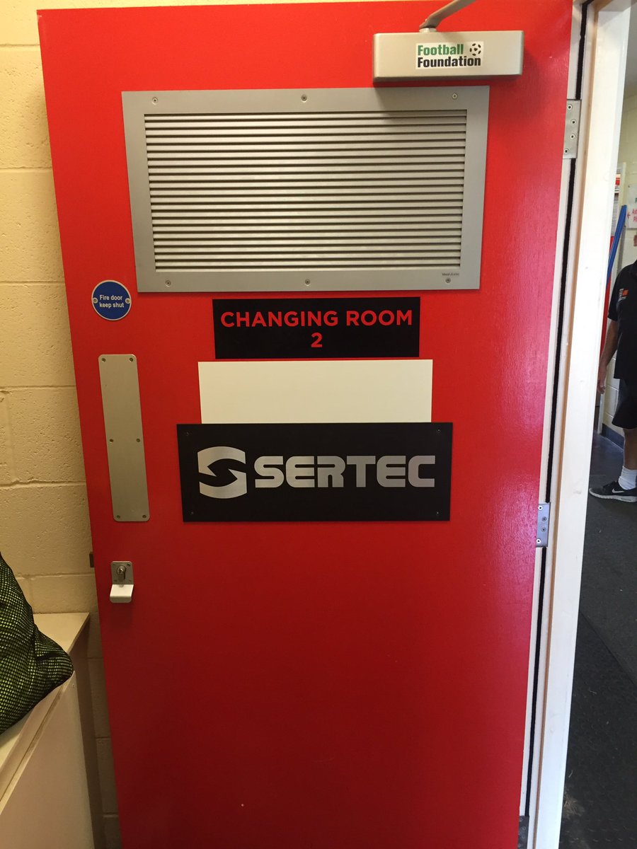 Sponsorship boards going up around the changing facilities today <a href="/SertecGroupLTD/">SertecGroupLTD</a> fits in very well 👍🏻