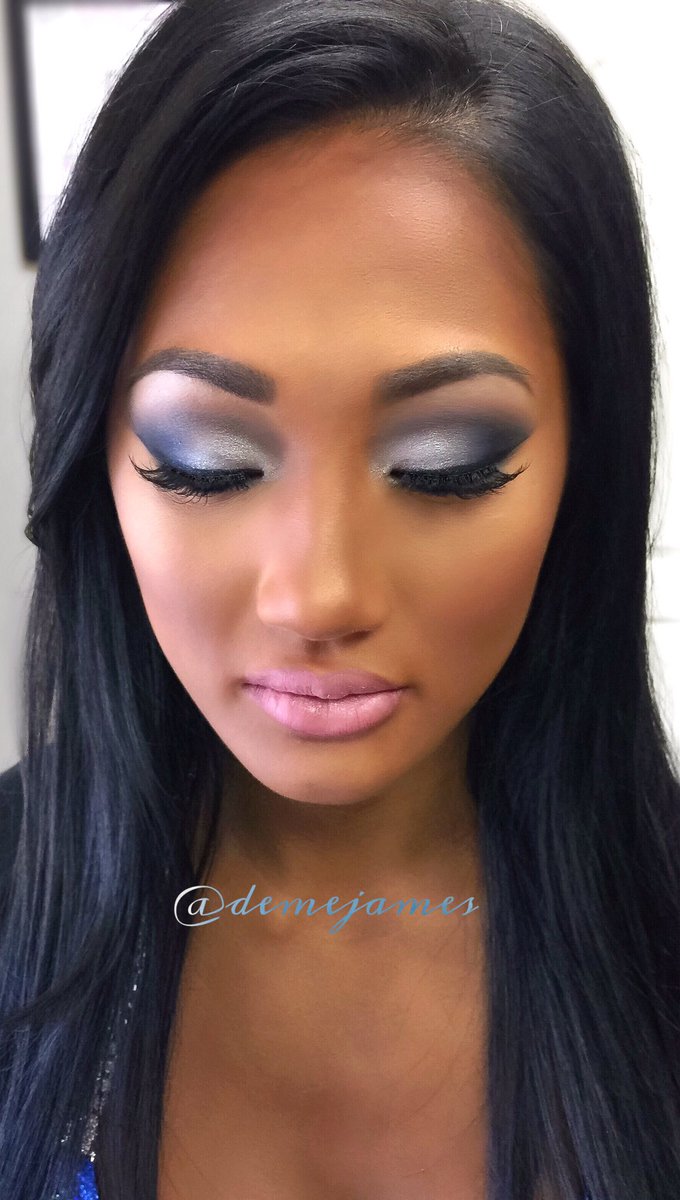 DemeJamesBright's tweet photo. #Hair #Makeup #Tan by me on the #beautiful Ashley Tran for the #NPC #LeeLabradaClassic. #fitfam #fitchick #mua https://t.co/uPR0AzHay1