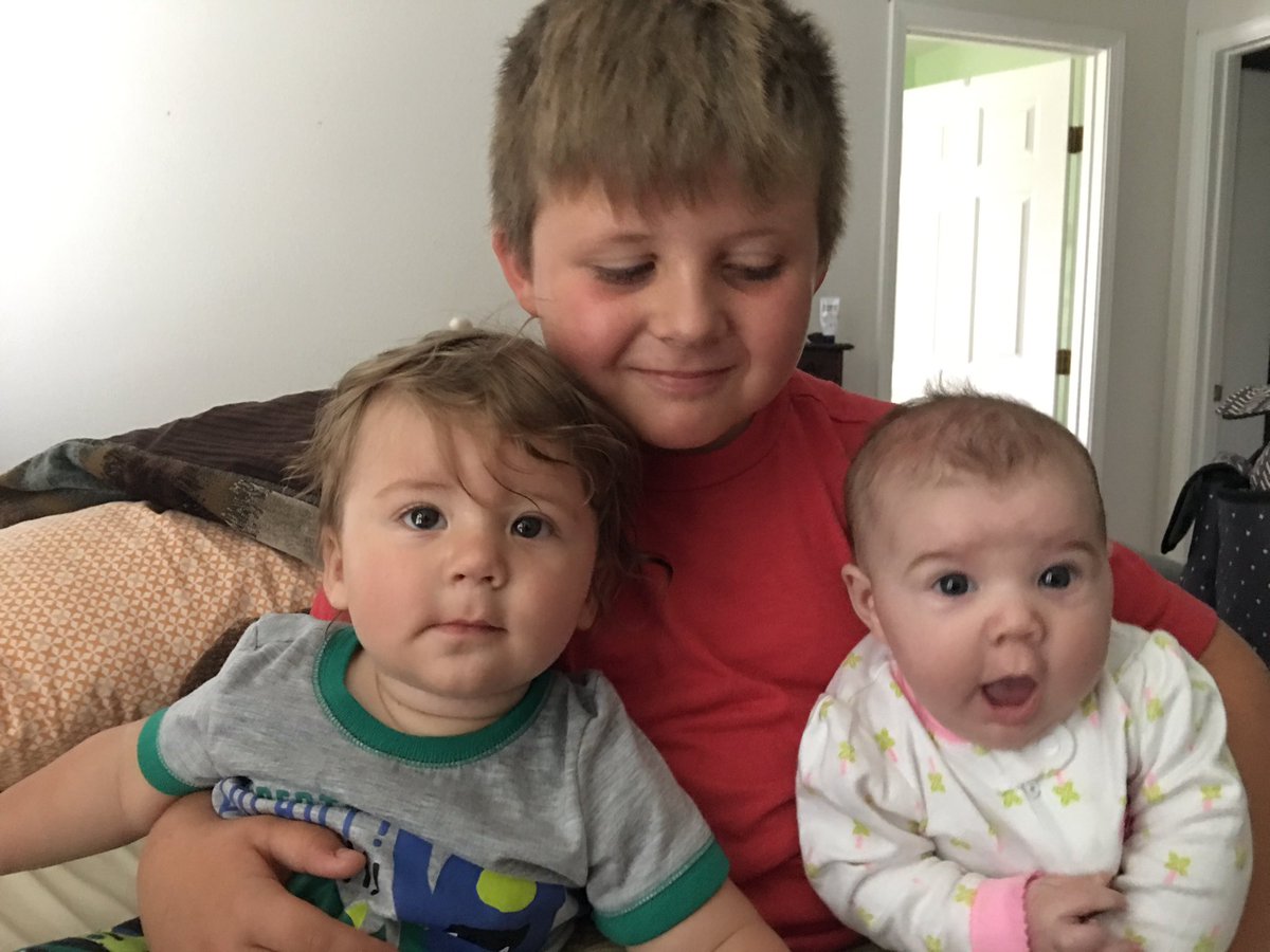 2RiversHunt's tweet photo. Not sure where I would be in life without these three. Dylan, Fisher, and River. https://t.co/ns1ycikOEV