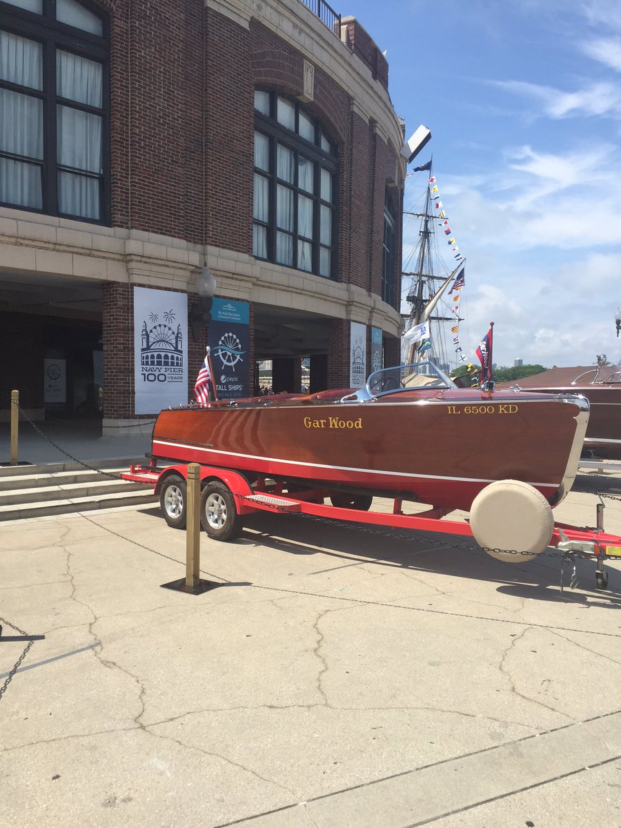 BrianCubfan83's tweet photo. At tall ships #Toyprius #priusad215 https://t.co/oSfEFIPU7j