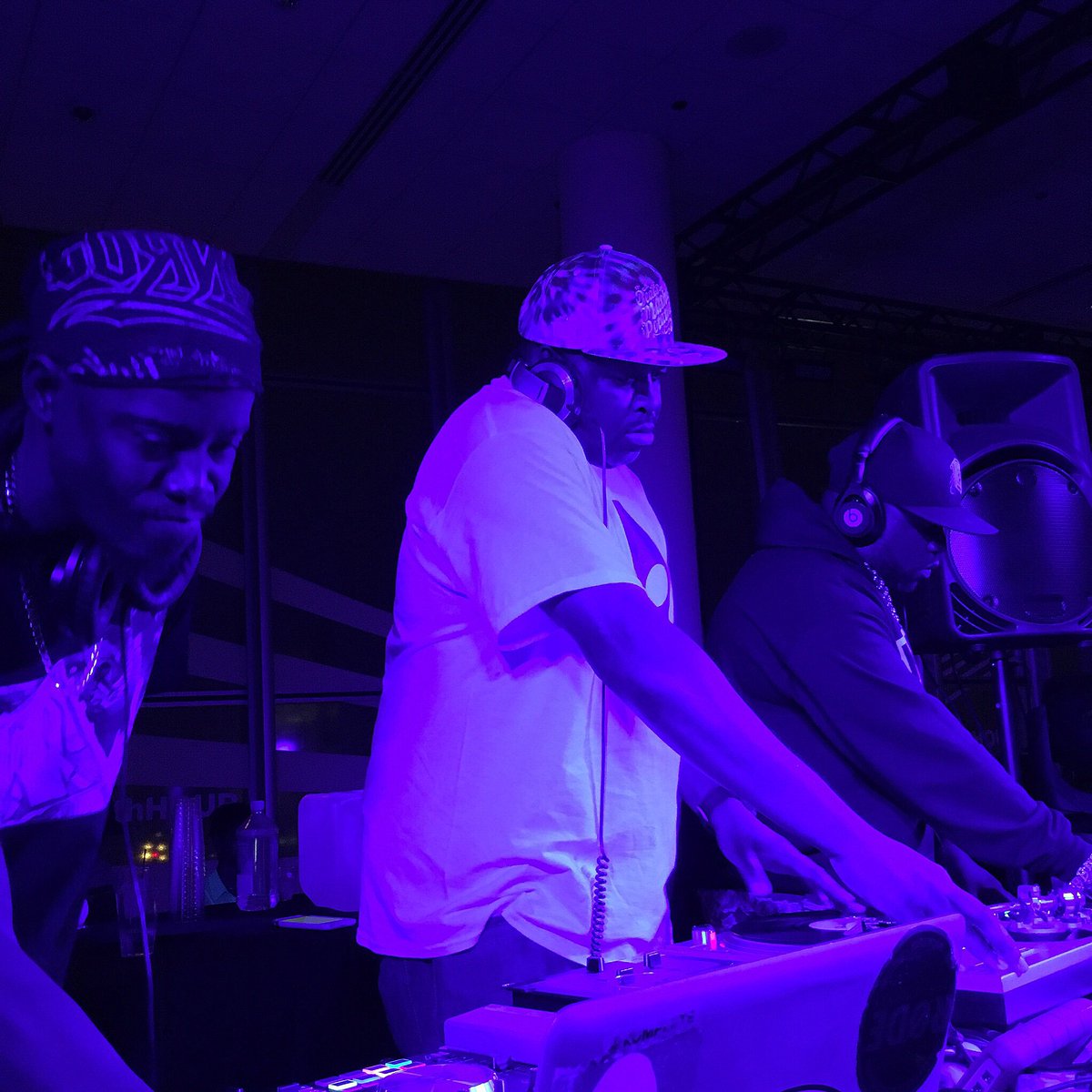 BigBoi's tweet photo. #dungeonfamilyDJ's #ToyotaShowcase @dungeoneze , Cut Master Swiff , #DJDaddyFatScratch ๐ https://t.co/WWLue7H13Z