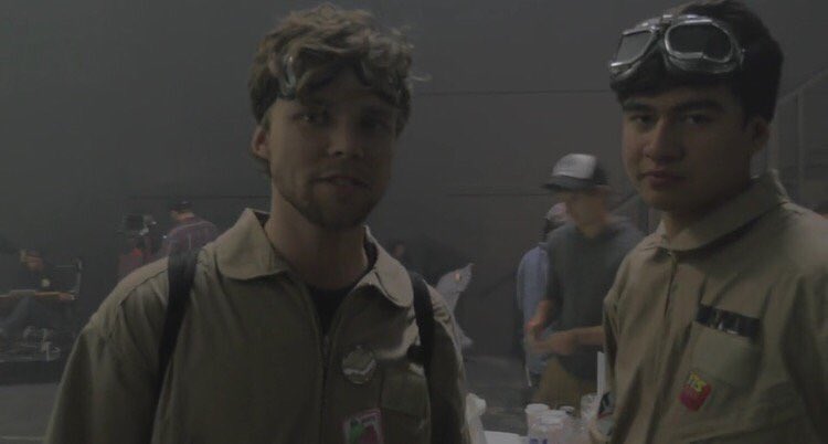 MAJESTYMlNAJ's tweet image. person:" I don't like @5SOS"
me: