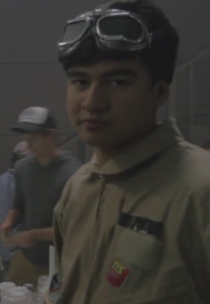 MAJESTYMlNAJ's tweet image. person:" I don't like @5SOS"
me: