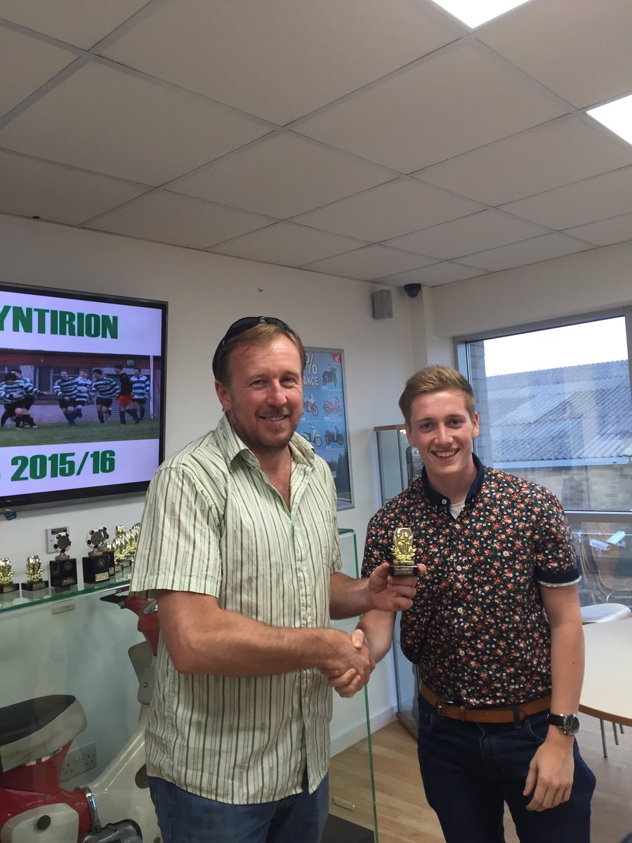 RealBryntirion's tweet photo. Captain and coach @lloydwynfrancis https://t.co/V077Jr0tPe