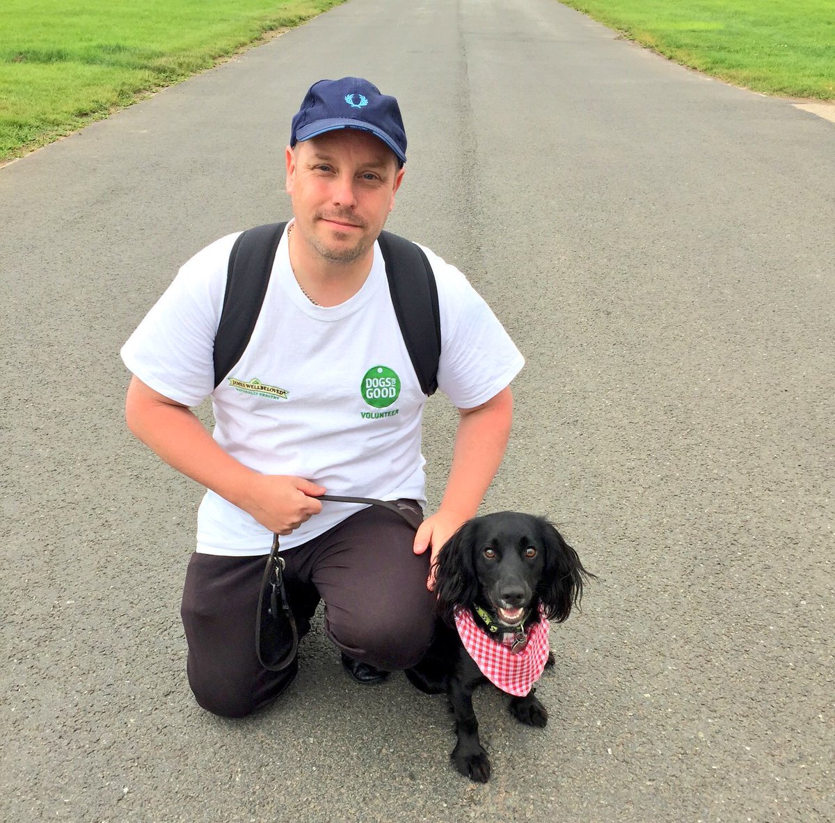 RaisedToAssist's tweet photo. I had a really fab day with @DaveSkinner at @DogsForGoodUK Fun Day today at @Stoneleigh_Park #AmazingAssistanceDogs🐾 https://t.co/TDXHFlQgeC