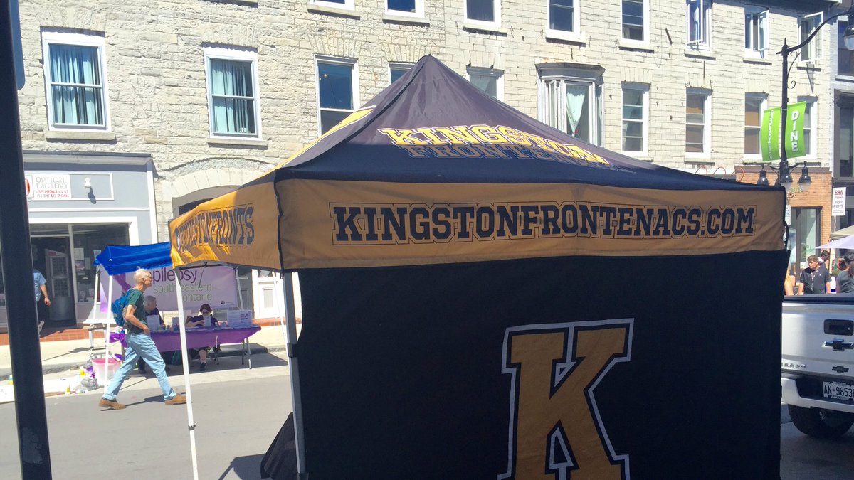 963bigfm's tweet photo. Ben: @KingstonFronts in the house at the Princess St. Promenade! #FrontsFever #PossiblyFrontsHeatStroke https://t.co/fdDCqIzs8u
