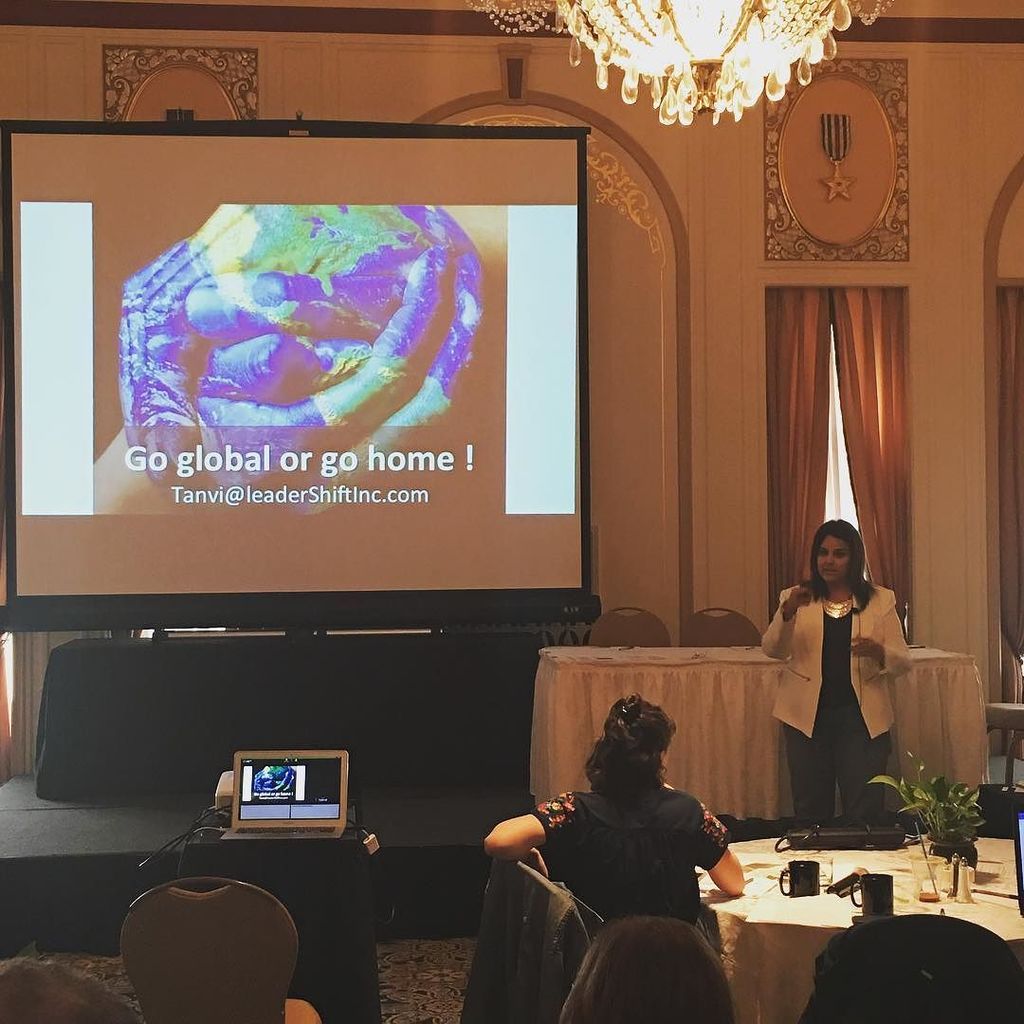 BKpub's tweet photo. .@tanvi_gautam on marketing your story globally. #ihrchat #bkmktg16 #maketheshift https://t.co/5qn2YcdYhc