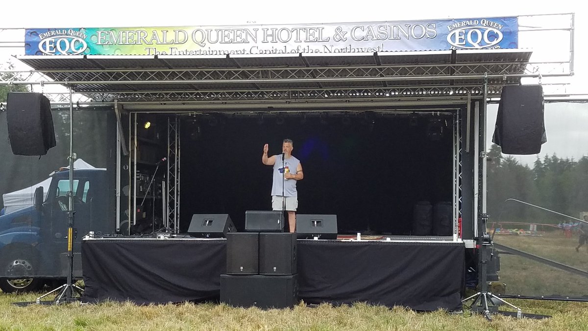 BeastModeSEA's tweet photo. Fun spinning the wheel, winning prizes and being entertained from the @EQCasino Stage https://t.co/0zG2ssLha0