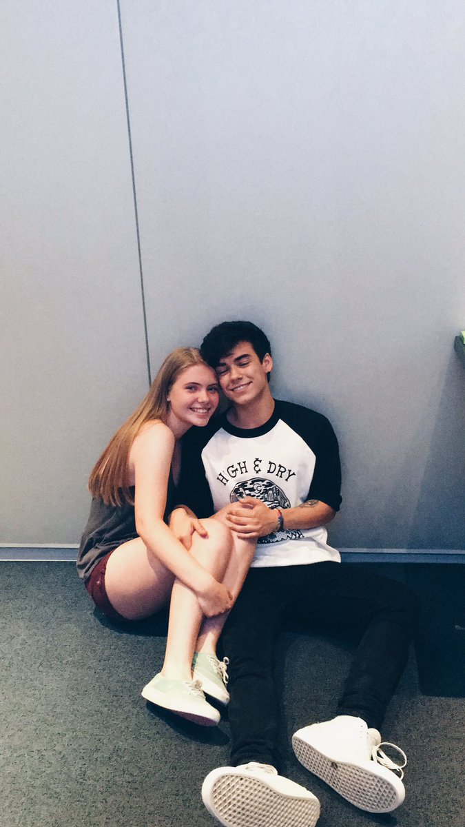 addictivetucker's tweet photo. Happiest with him💗 https://t.co/XPhWvY1X05