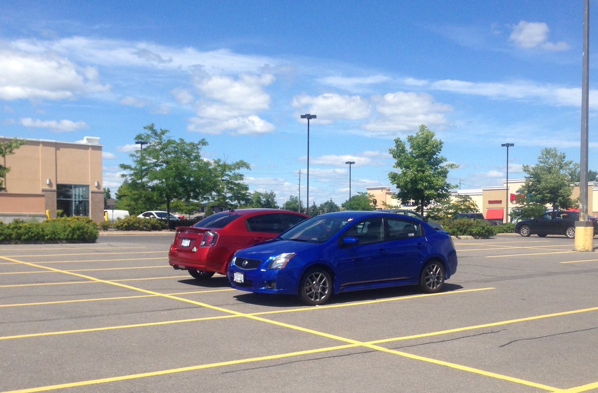 TsarinaAJ's tweet photo. Normally I get angry when I see another car parked next to me in an empty lot. Not this time! ๐ #SentraNation https://t.co/HKXNd8dmFs
