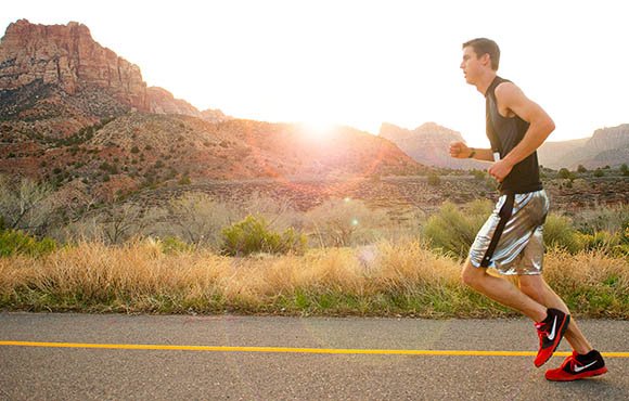 runningtrax's tweet photo. Ever considered a race through a National Park? Check out these options! #runchat https://t.co/ptm8CgiU3d https://t.co/mM3Phv8tDb