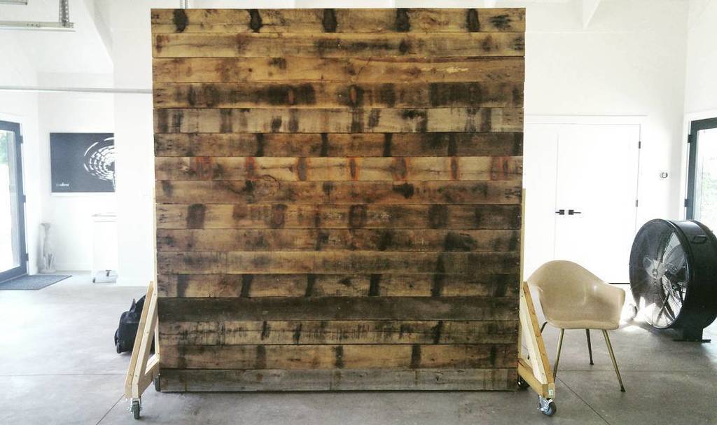 sheaboom's tweet image. New studio is finally all set up and ready! Two walls of lovely natural light, heated and … ift.tt/2aESYj9