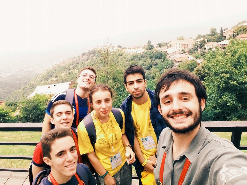 programaOAQ's tweet photo. Hoy día de excursiones. Los chicos visitaron Sighnaghi, Borjomi &amp; Rabati Castle. https://t.co/n8hRIH9RaJ